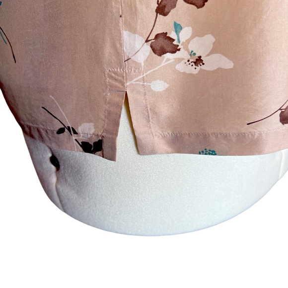 Elisabeth Liz Claiborne sleeveless washable silk top back button closure SZ 20. - Picture 3 of 6